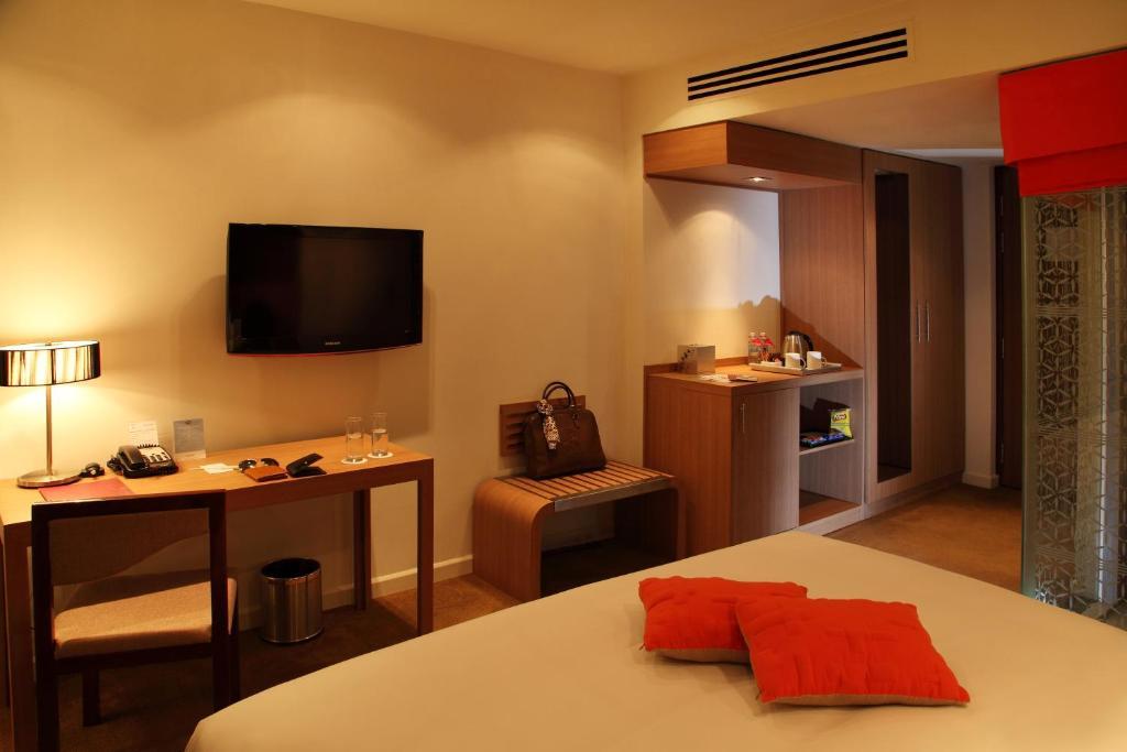 Mercure Hanoi La Gare Hotel Екстер'єр фото