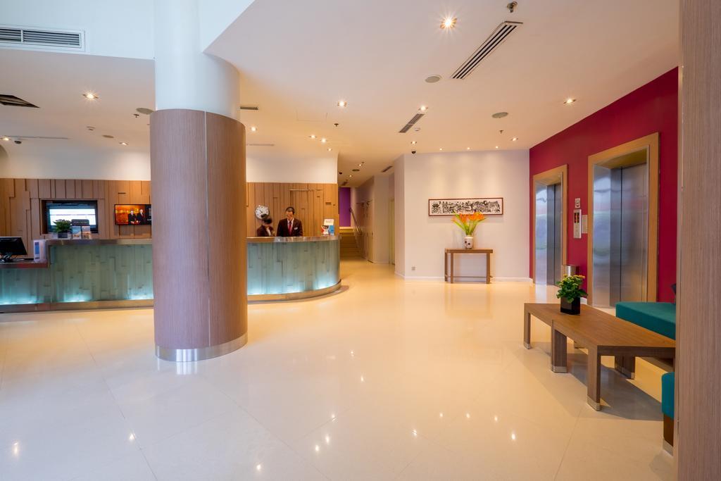 Mercure Hanoi La Gare Hotel Екстер'єр фото